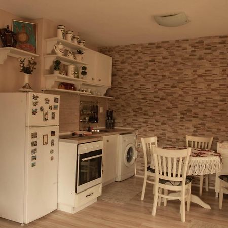 Апартамент Морско Бижу Burgas Exterior foto